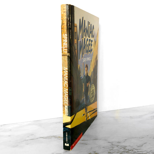 Maniac Magee by Jerry Spinelli [FIRST PAPERBACK PRINTING] 1991 • Scholastic