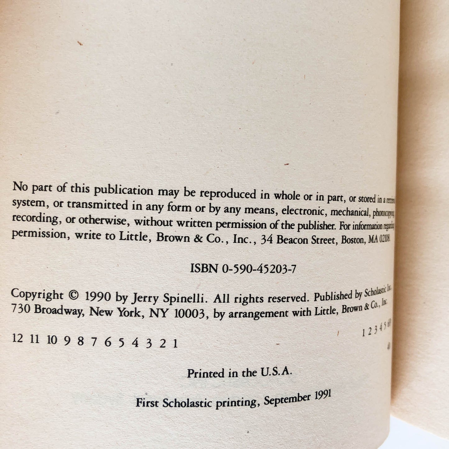 Maniac Magee by Jerry Spinelli [FIRST PAPERBACK PRINTING] 1991 • Scholastic
