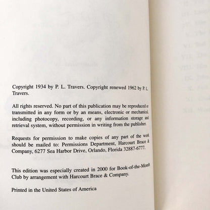 Mary Poppins by P.L. Travers [RARE BOOK CLUB EDITION] 2000