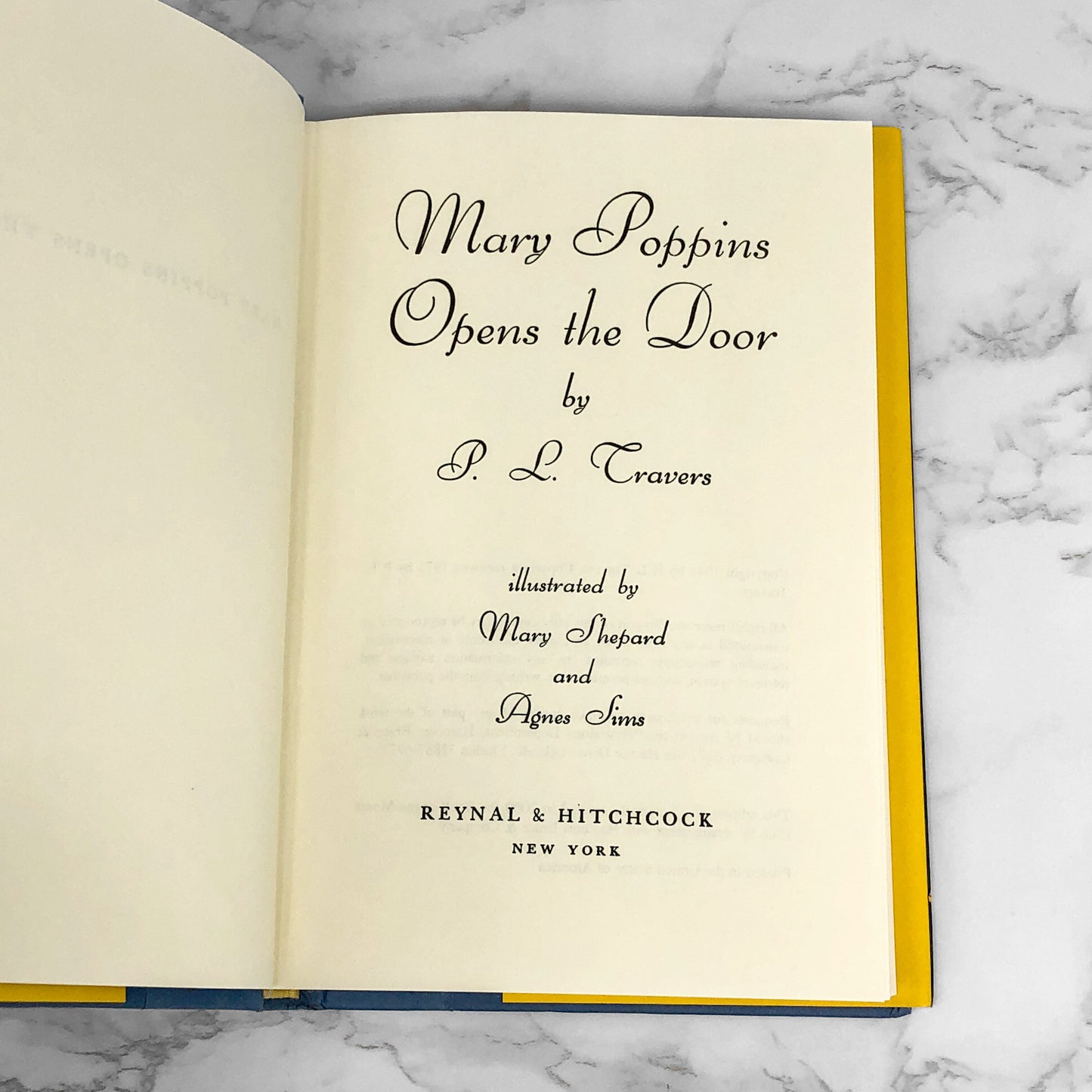 Mary Poppins Opens the Door by P.L. Travers [RARE BOOK CLUB EDITION] 2000