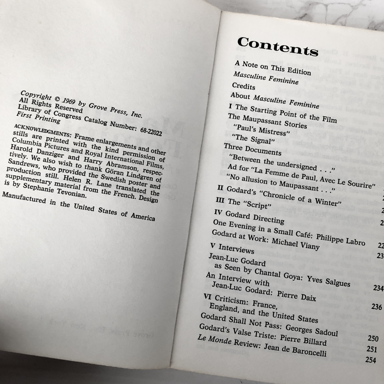 Masculine Feminine : A Film by Jean-Luc Godard [FIRST PRINTING] - Bookshop Apocalypse