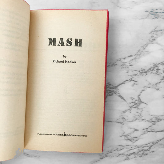 MASH by Richard Hooker [1975 PAPERBACK]