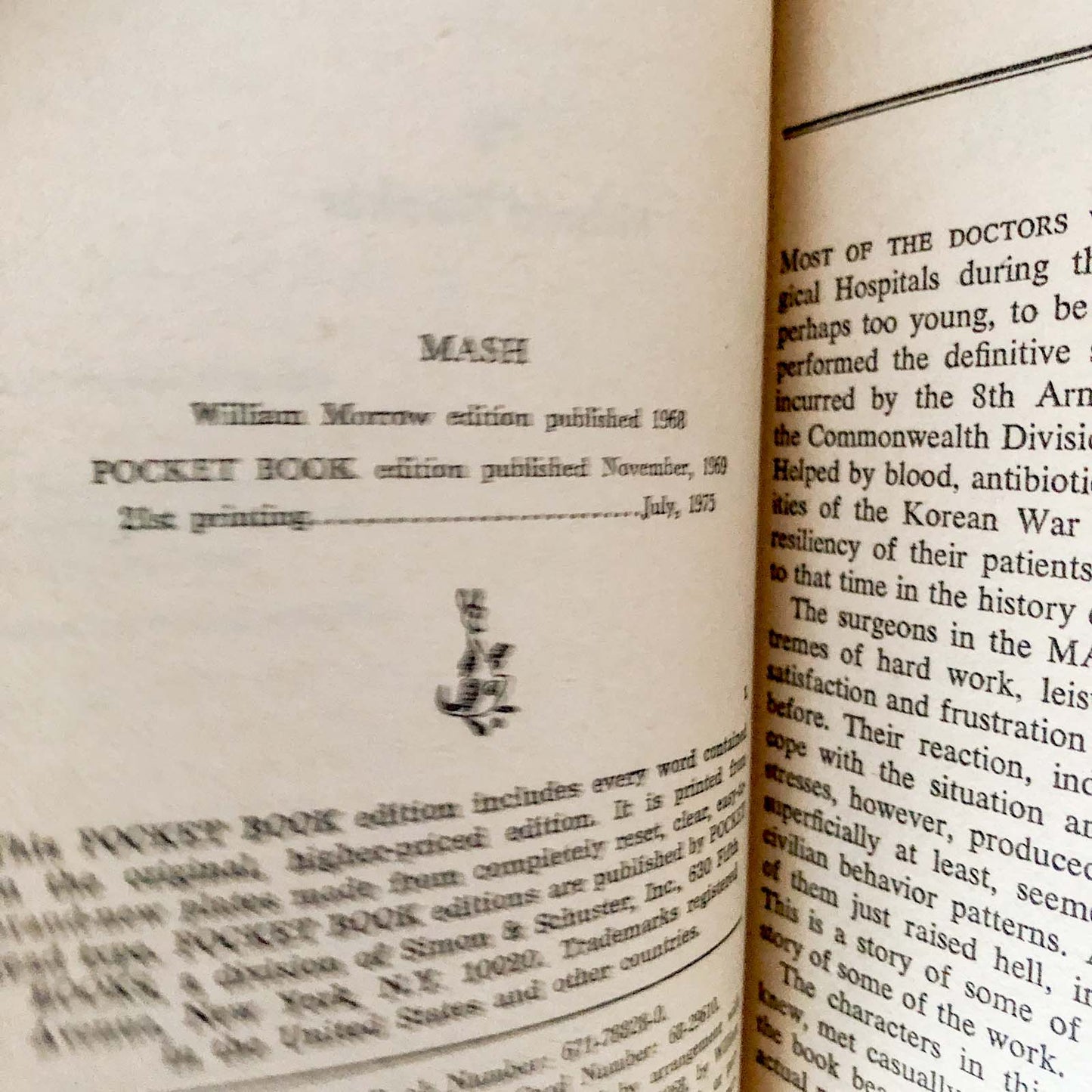 MASH by Richard Hooker [1975 PAPERBACK]