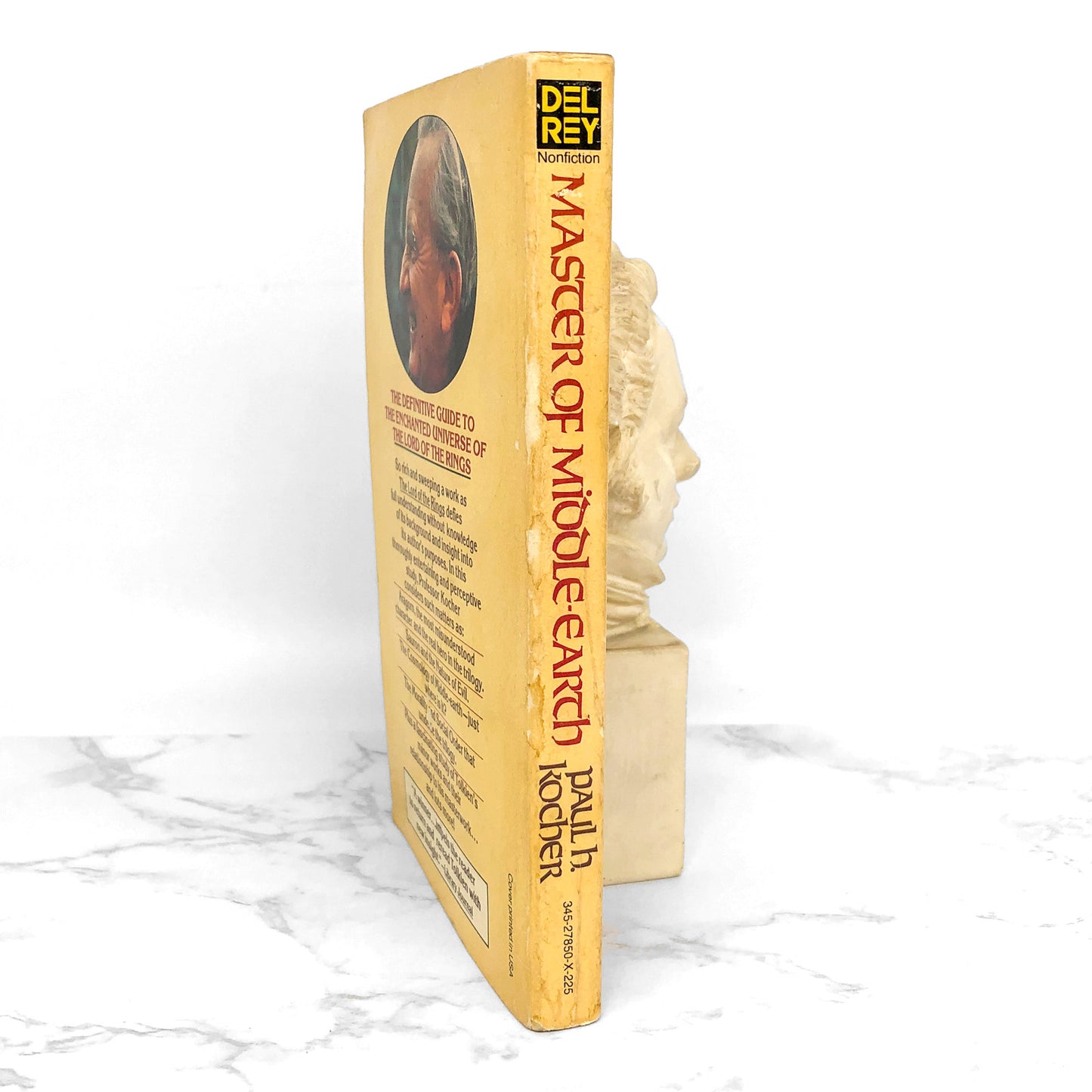 Master of Middle Earth: The Fiction of J.R.R. Tolkien by Paul H. Kocher [1978 PAPERBACK]