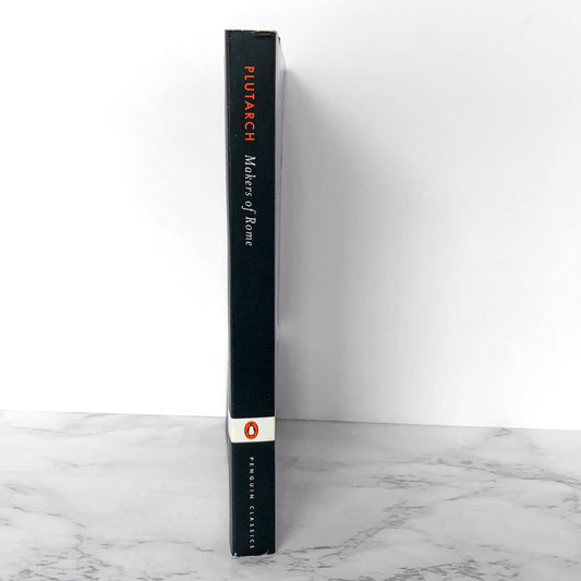 Makers of Rome by Plutarch [PENGUIN CLASSICS PAPERBACK]