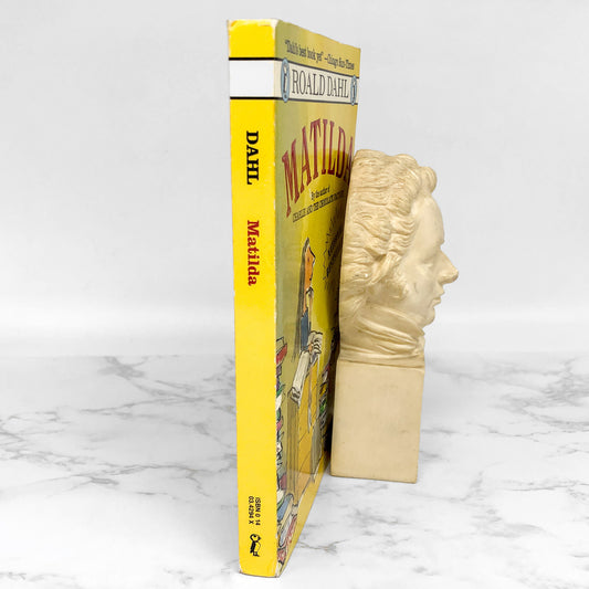 Matilda by Roald Dahl [FIRST PAPERBACK EDITION] 1990 • Puffin