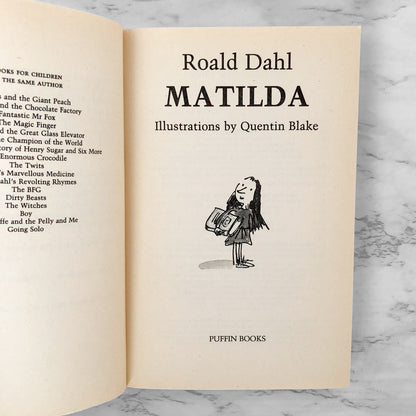 Matilda by Roald Dahl [FIRST PAPERBACK PRINTING] 1990