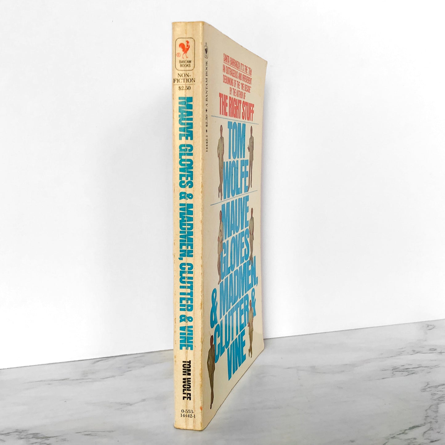 Mauve Gloves & Madmen, Clutter and Vine by Tom Wolfe [1980 PAPERBACK]