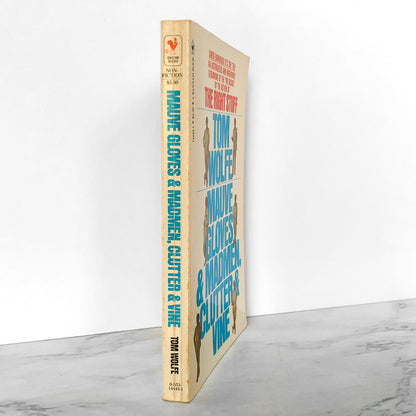 Mauve Gloves & Madmen, Clutter and Vine by Tom Wolfe [1980 PAPERBACK]