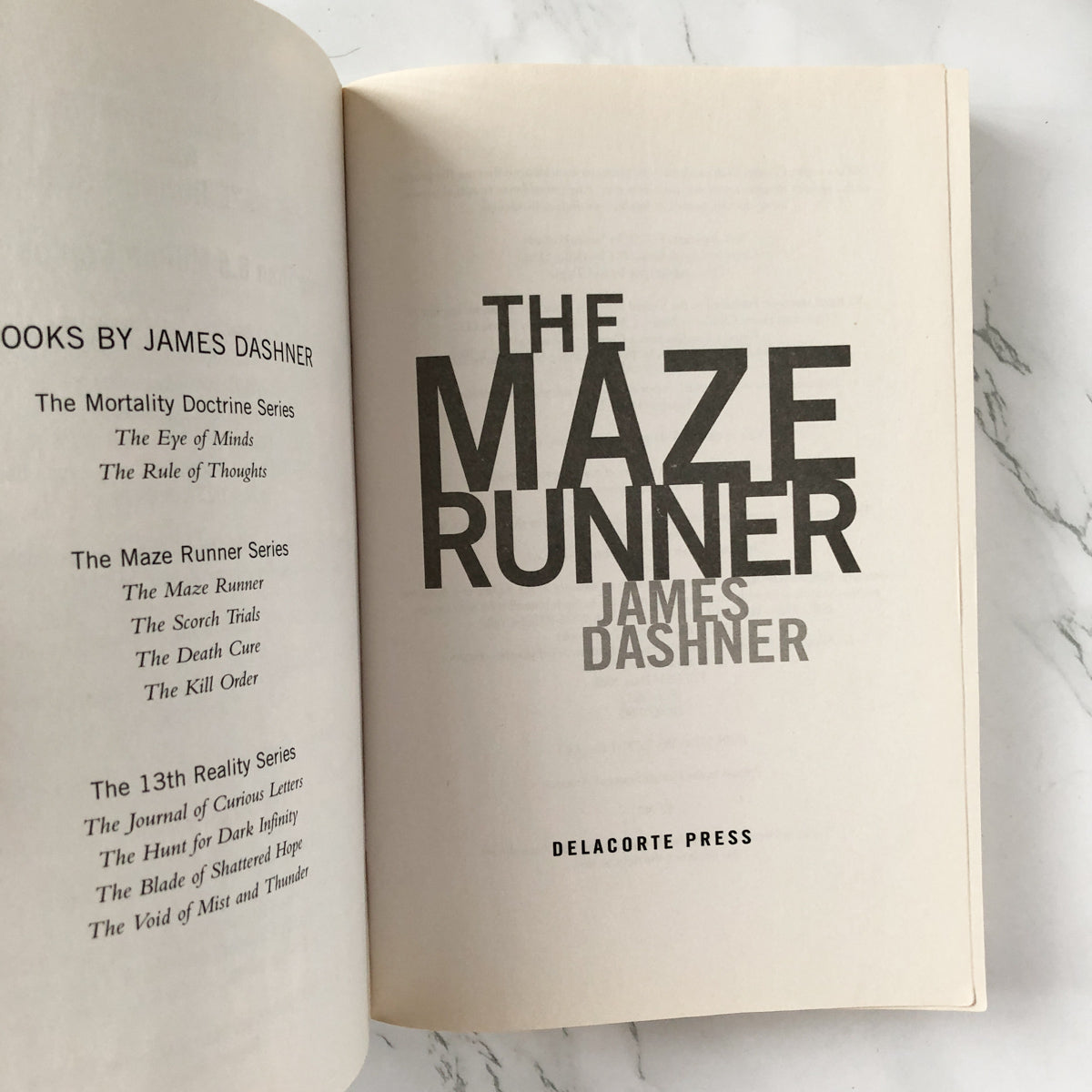 The Maze Runner by James Dashner [2011 TRADE PAPERBACK] - Bookshop Apocalypse