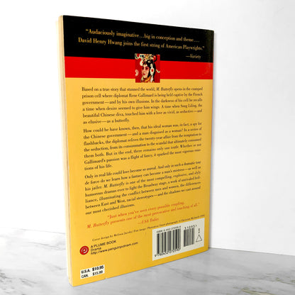 M. Butterfly: A Play by David Henry Hwang [TRADE PAPERBACK / 1989]