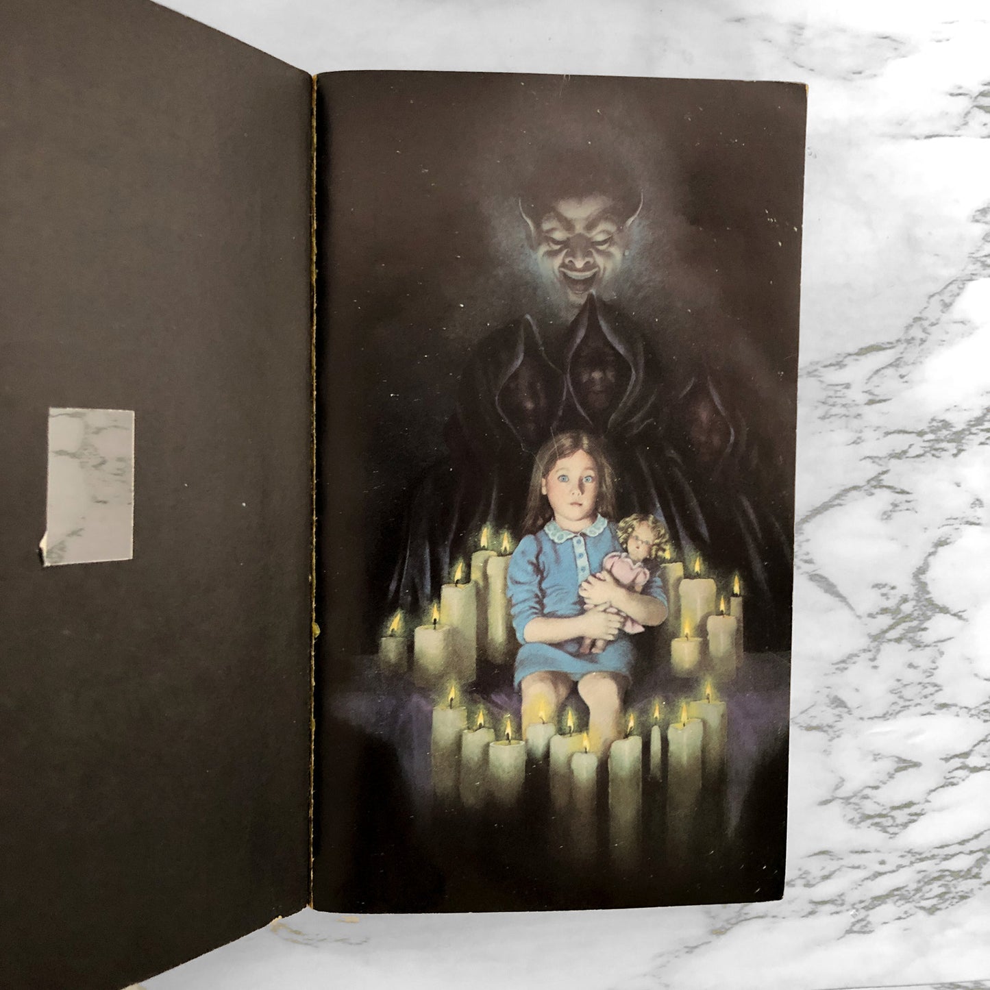 Michelle Remembers by Michelle Smith & Lawrence Pazder [FIRST PAPERBACK PRINTING / 1981]