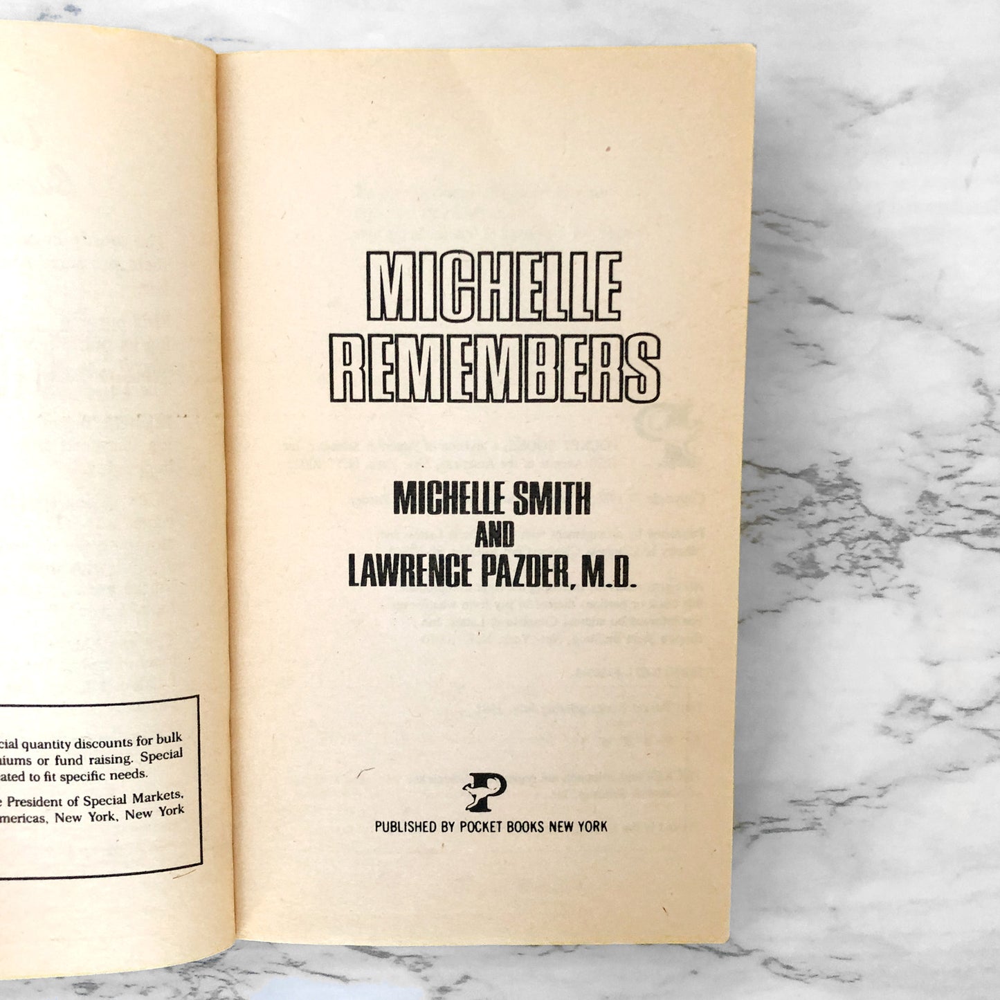 Michelle Remembers by Michelle Smith & Lawrence Pazder [1981 PAPERBACK]
