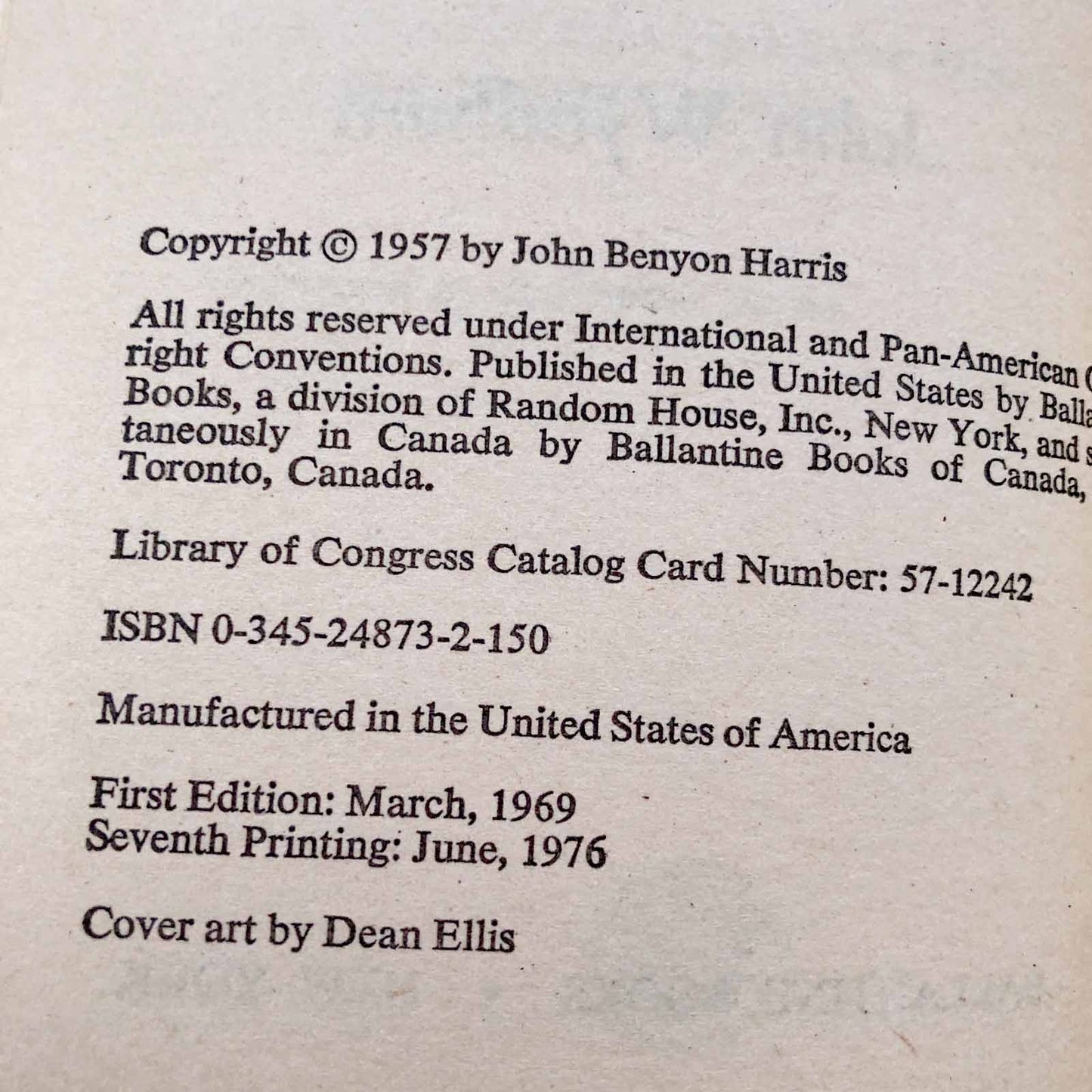 The Midwich Cuckoos by John Wyndham [1976 PAPERBACK]