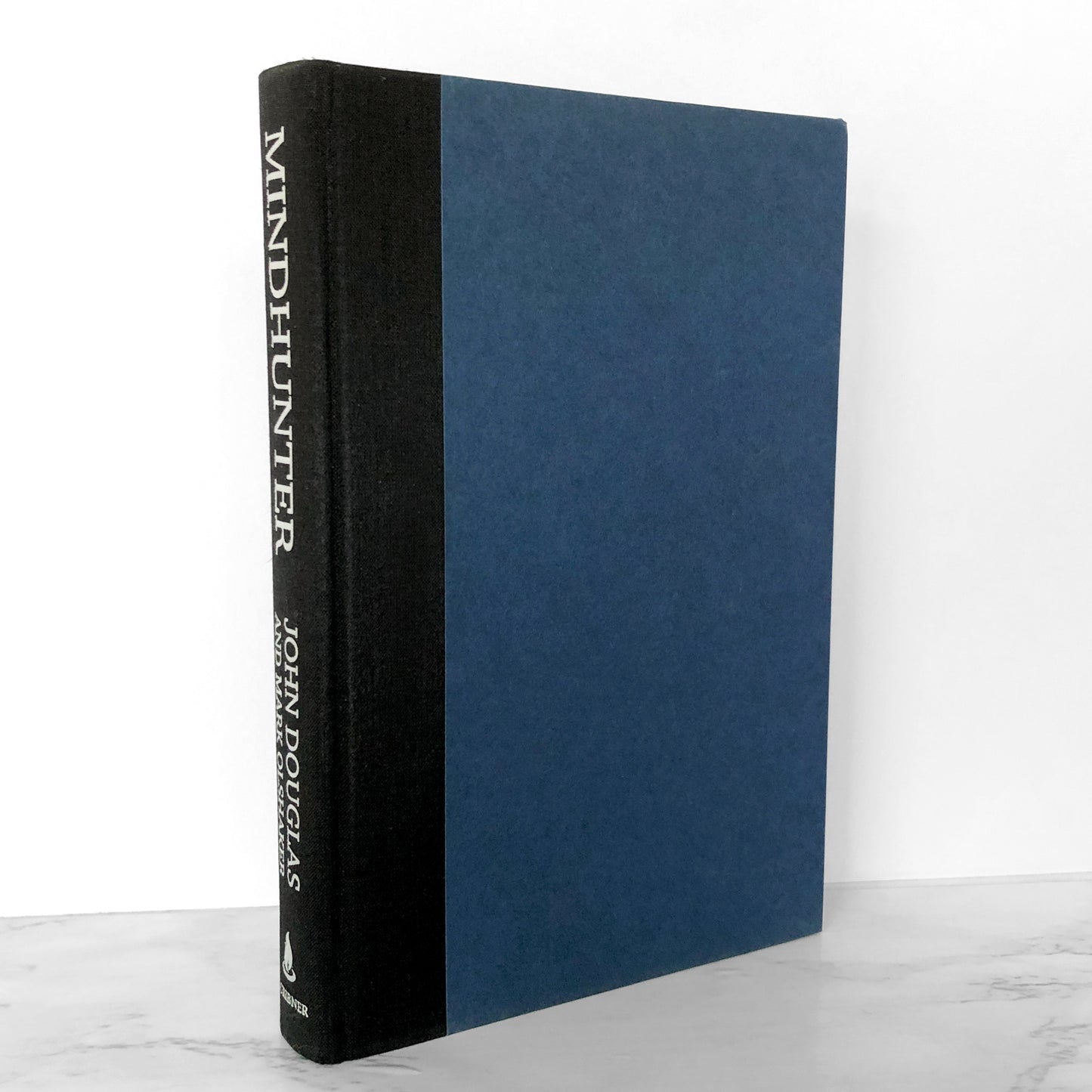 Mindhunter: Inside the FBI's Elite Serial Crime Unit by John Douglas & Mark Olshaker [FIRST EDITION] 1995