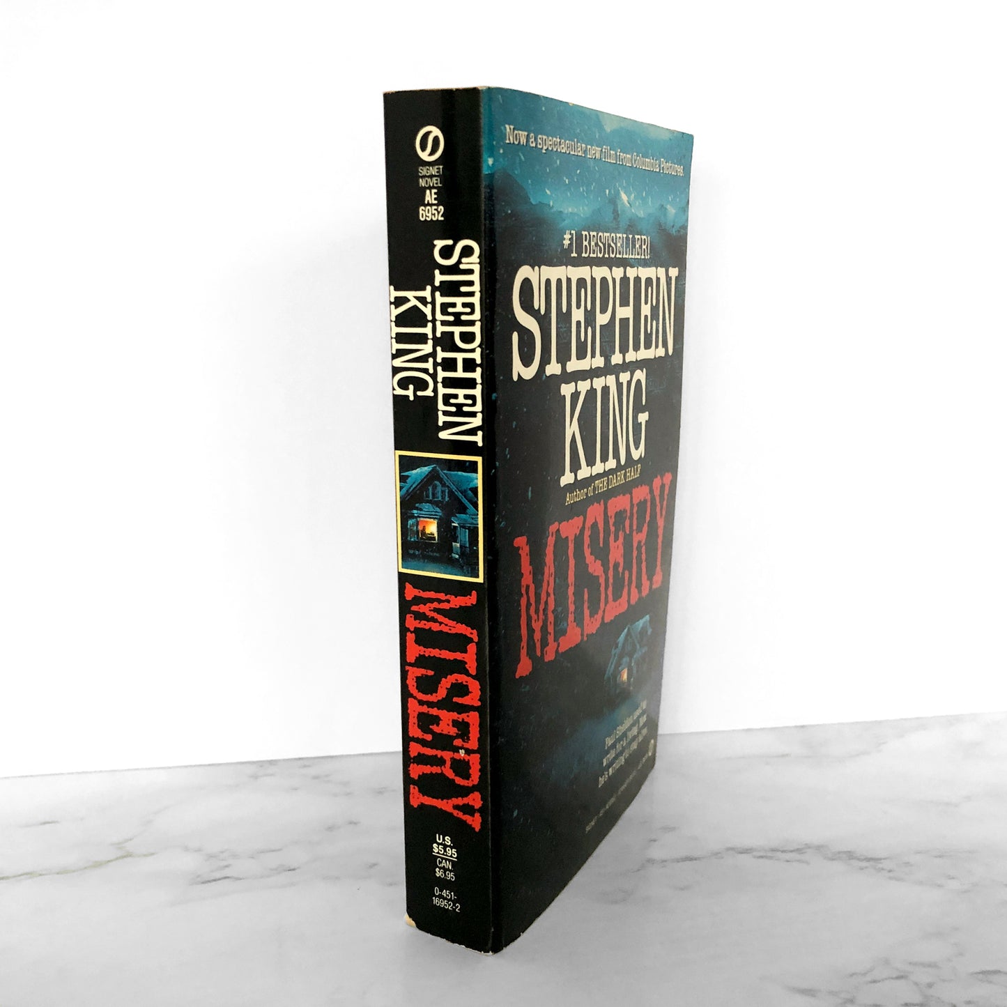 Misery by Stephen King [1990 MOVIE TIE-IN PAPERBACK]