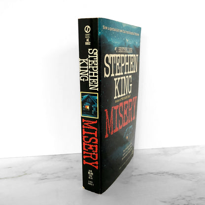 Misery by Stephen King [1990 MOVIE TIE-IN PAPERBACK]