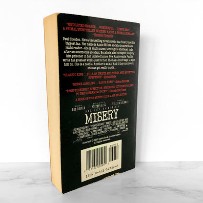 Misery by Stephen King [1990 MOVIE TIE-IN PAPERBACK]
