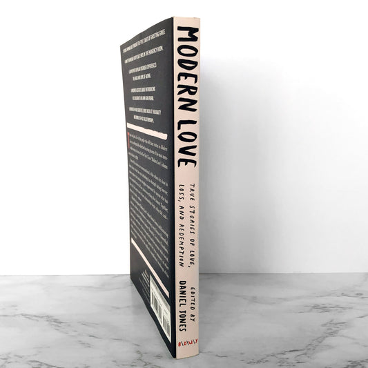 Modern Love: True Stories of Love, Loss & Redemption edited by Daniel Jones [TRADE PAPERBACK]