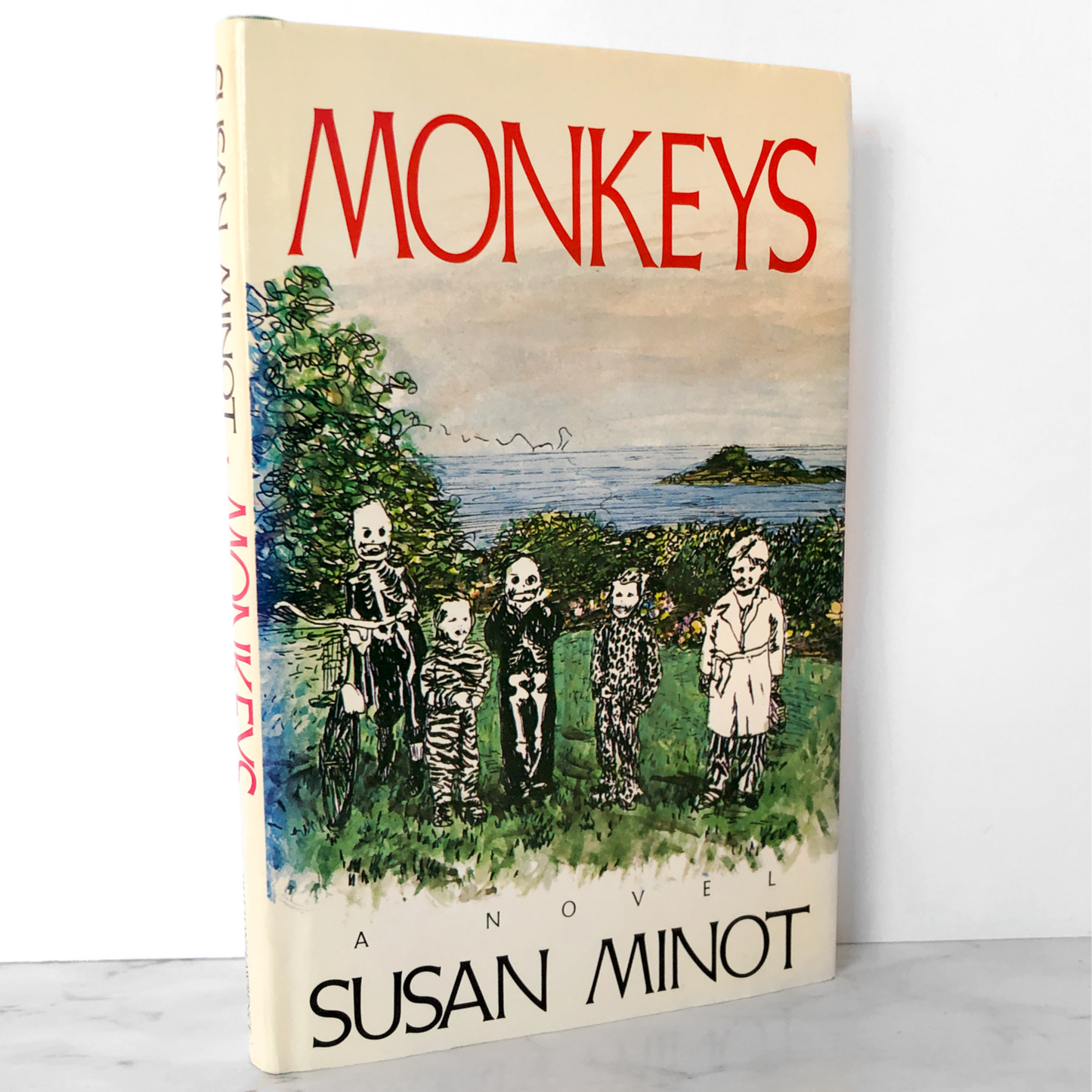 Monkeys by Susan Minot [FIRST BOOK CLUB EDITION] 1986 • E.P. Dutton