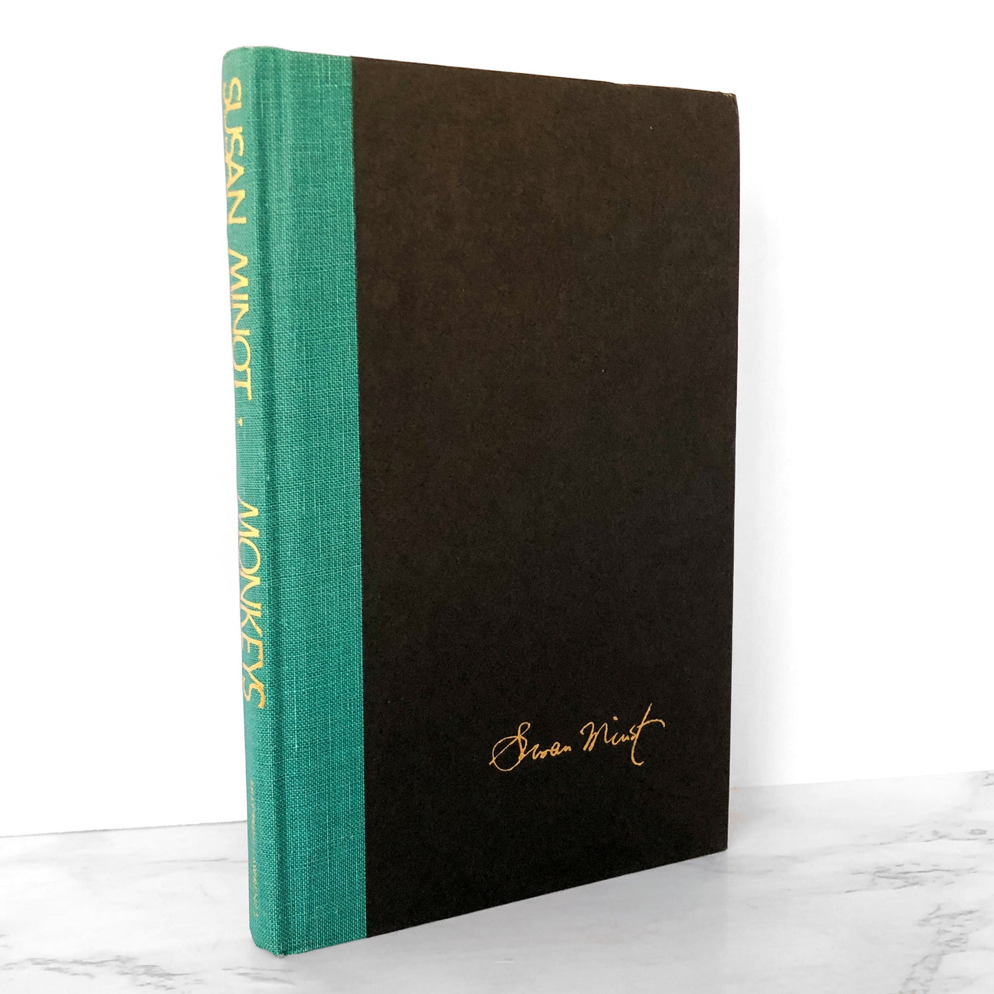 Monkeys by Susan Minot [FIRST BOOK CLUB EDITION] 1986 • E.P. Dutton