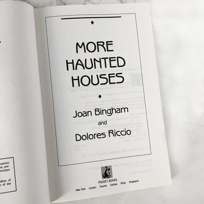 More Haunted Houses by Joan Bingham & Dolores Riccio [FIRST EDITION / 1991]