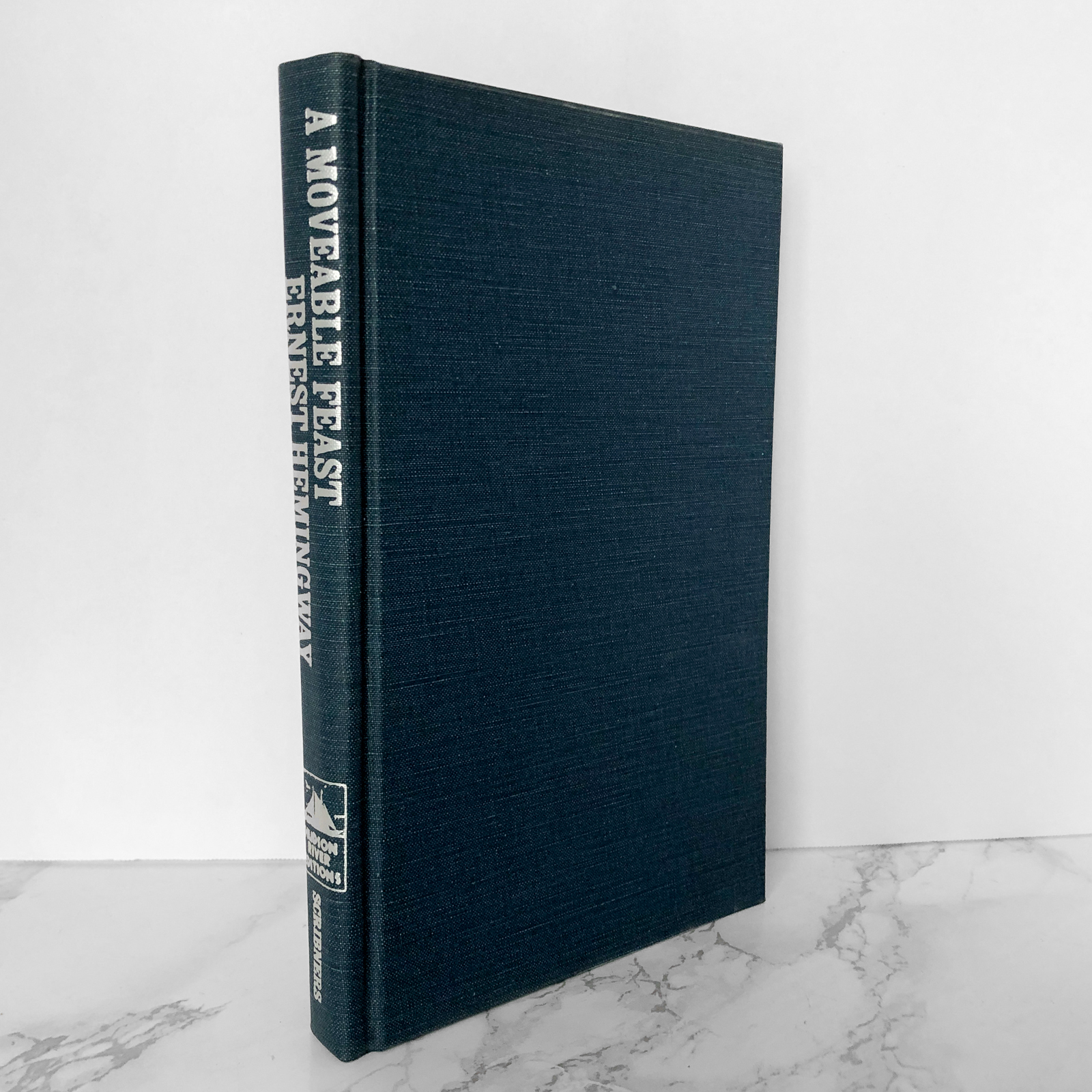 A Moveable Feast by Ernest Hemingway [HARDCOVER REPRINT] - Bookshop Apocalypse