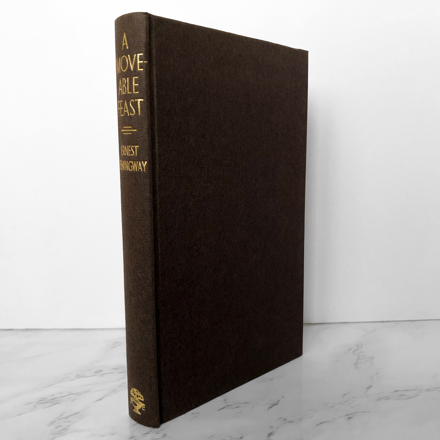 A Moveable Feast by Ernest Hemingway [U.K. FIRST EDITION / FIRST PRINTING] - Bookshop Apocalypse