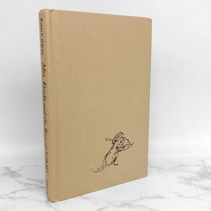 Mrs. Frisby and The Rats of NIMH by Robert C. O'Brien [HARDCOVER RE-PRINT] 2000 • Atheneum