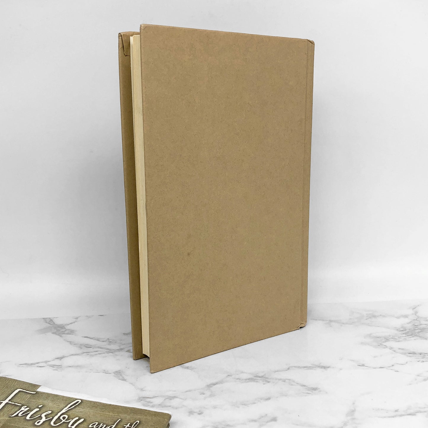 Mrs. Frisby and The Rats of NIMH by Robert C. O'Brien [HARDCOVER RE-PRINT] 2000 • Atheneum