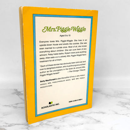 Mrs. Piggle-Wiggle by Betty MacDonald [1987 TRADE PAPERBACK]