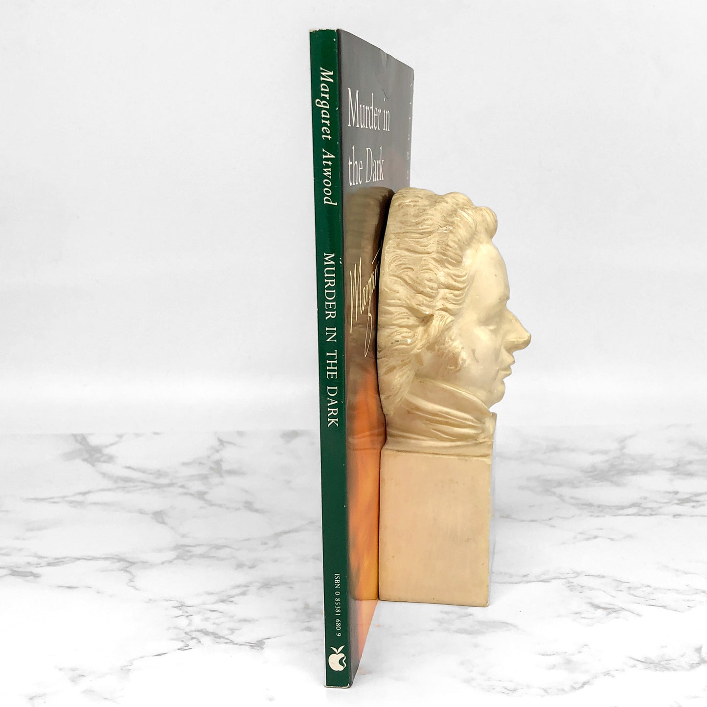 Murder in the Dark by Margaret Atwood [U.K. TRADE PAPERBACK] 1994