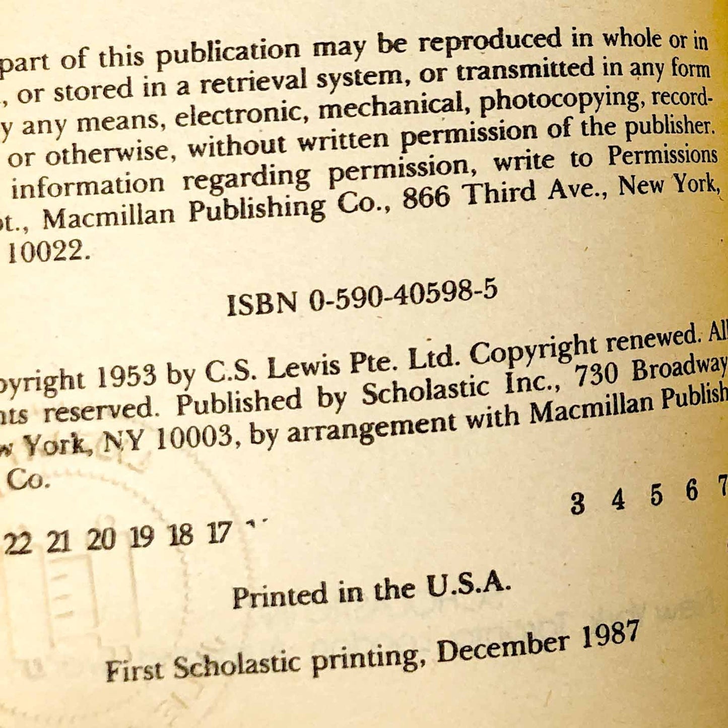 The Silver Chair by C.S. Lewis [1987 PAPERBACK] Chronicles of Narnia #6