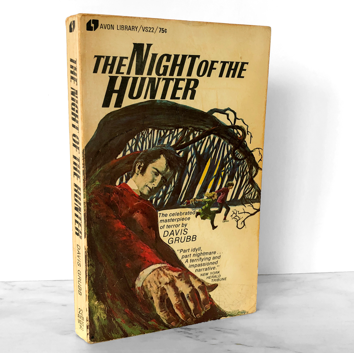 The Night Of The Hunter by Davis Grubb [1968 PAPERBACK]