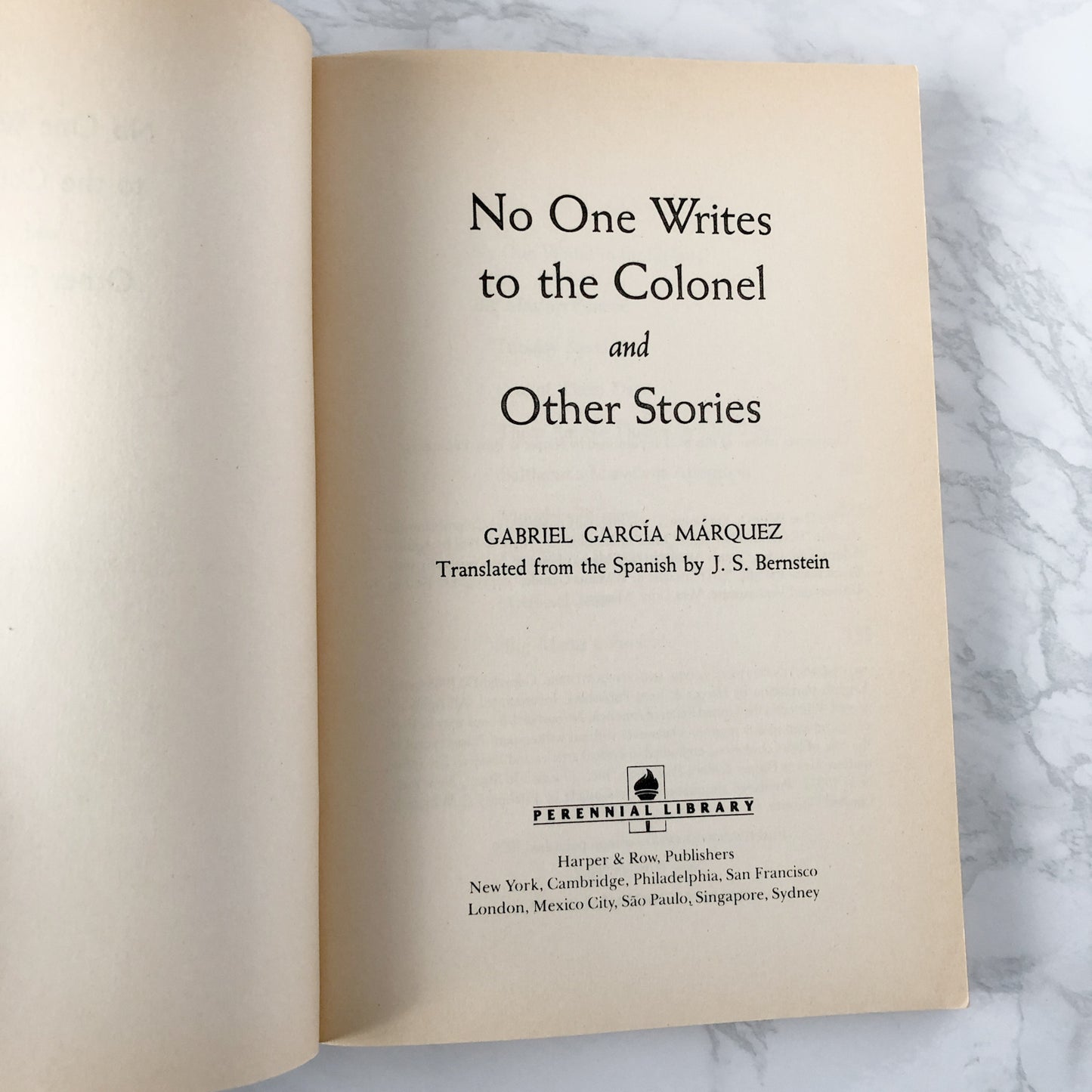 No One Writes to the Colonel & Other Stories by Gabriel Garcia Marquez [TRADE PAPERBACK] 1979 • Perennial Library