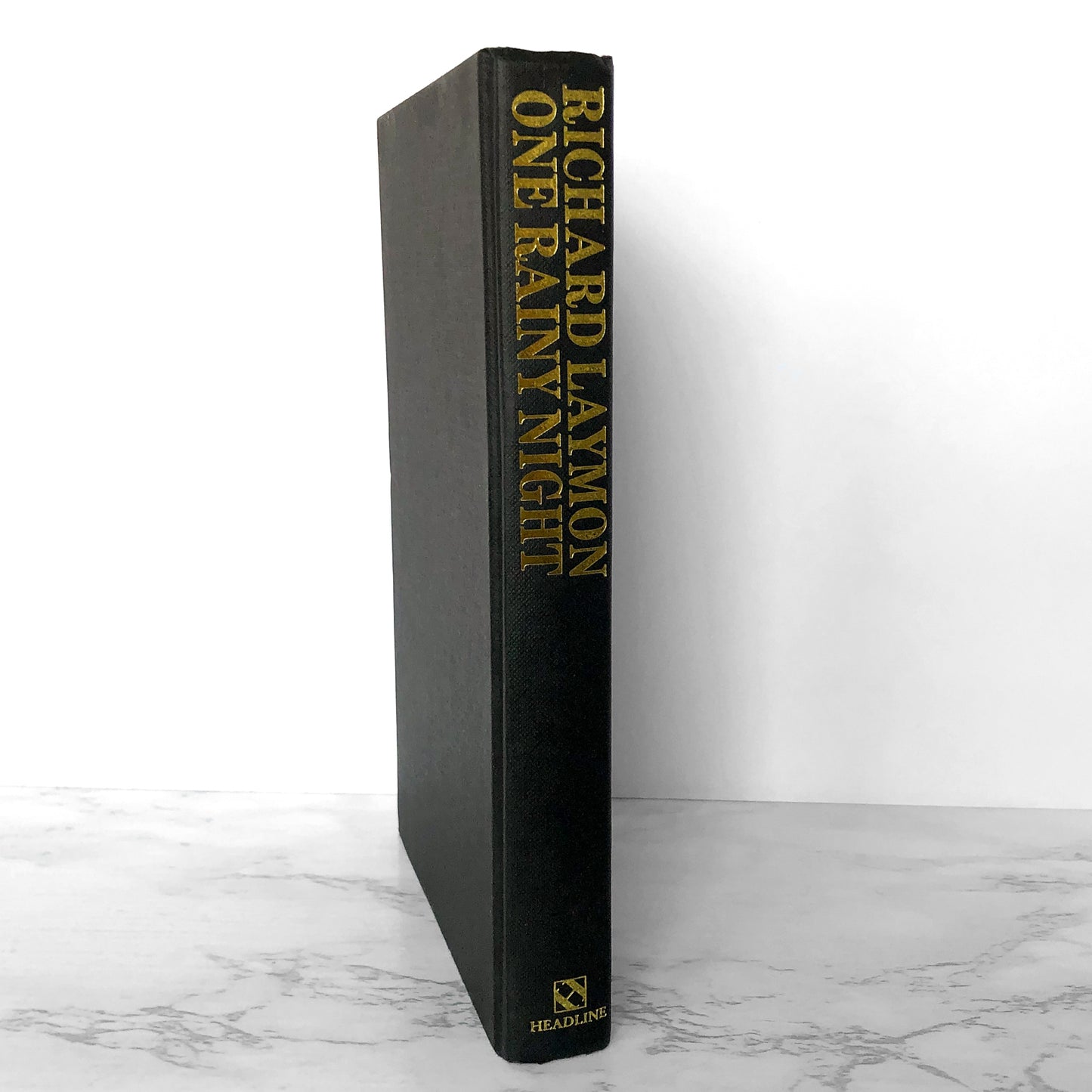 One Rainy Night by Richard Laymon [1991 U.K. FIRST EDITION / FIRST PRINTING]