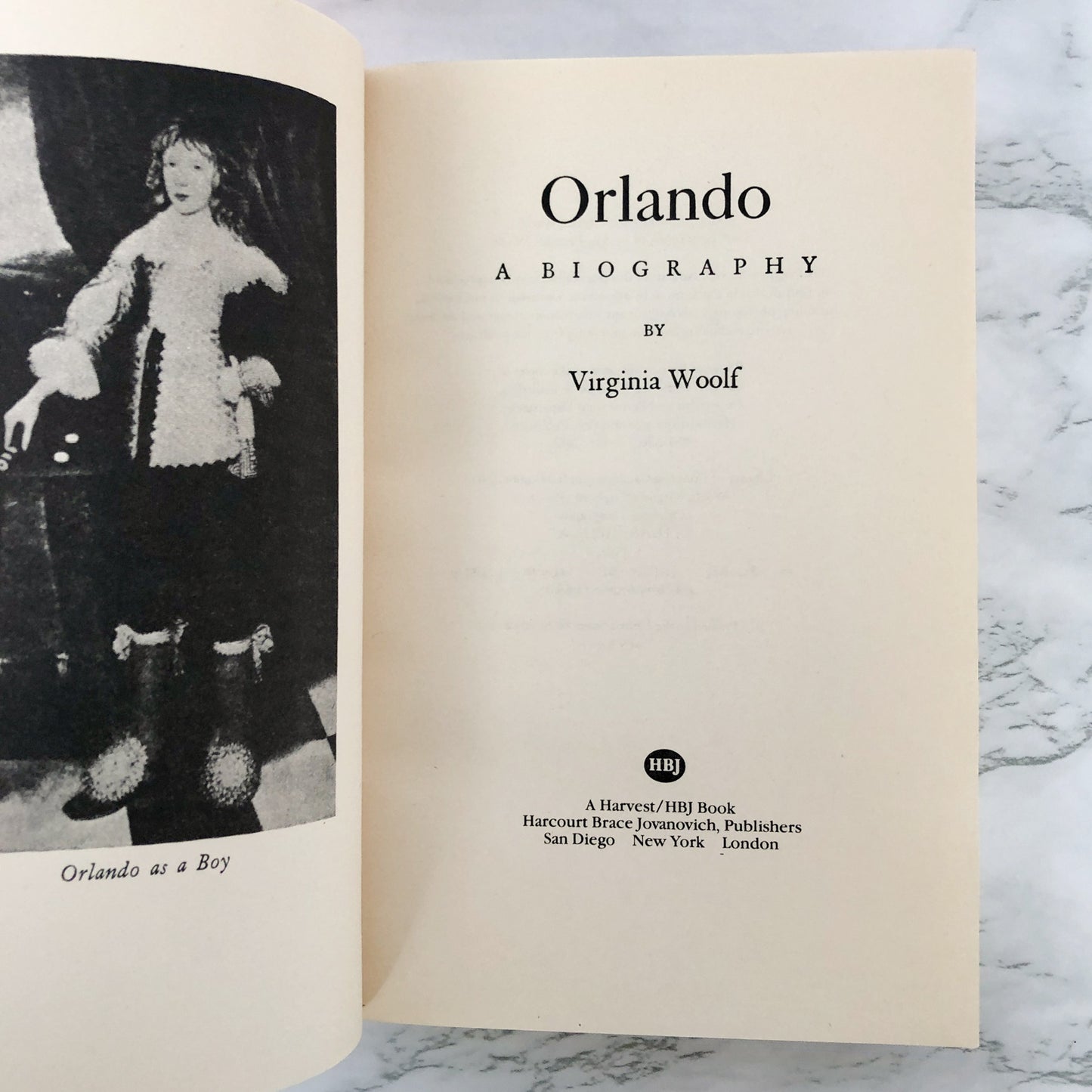 Orlando by Virginia Woolf [TRADE PAPERBACK / 1973] Harcourt