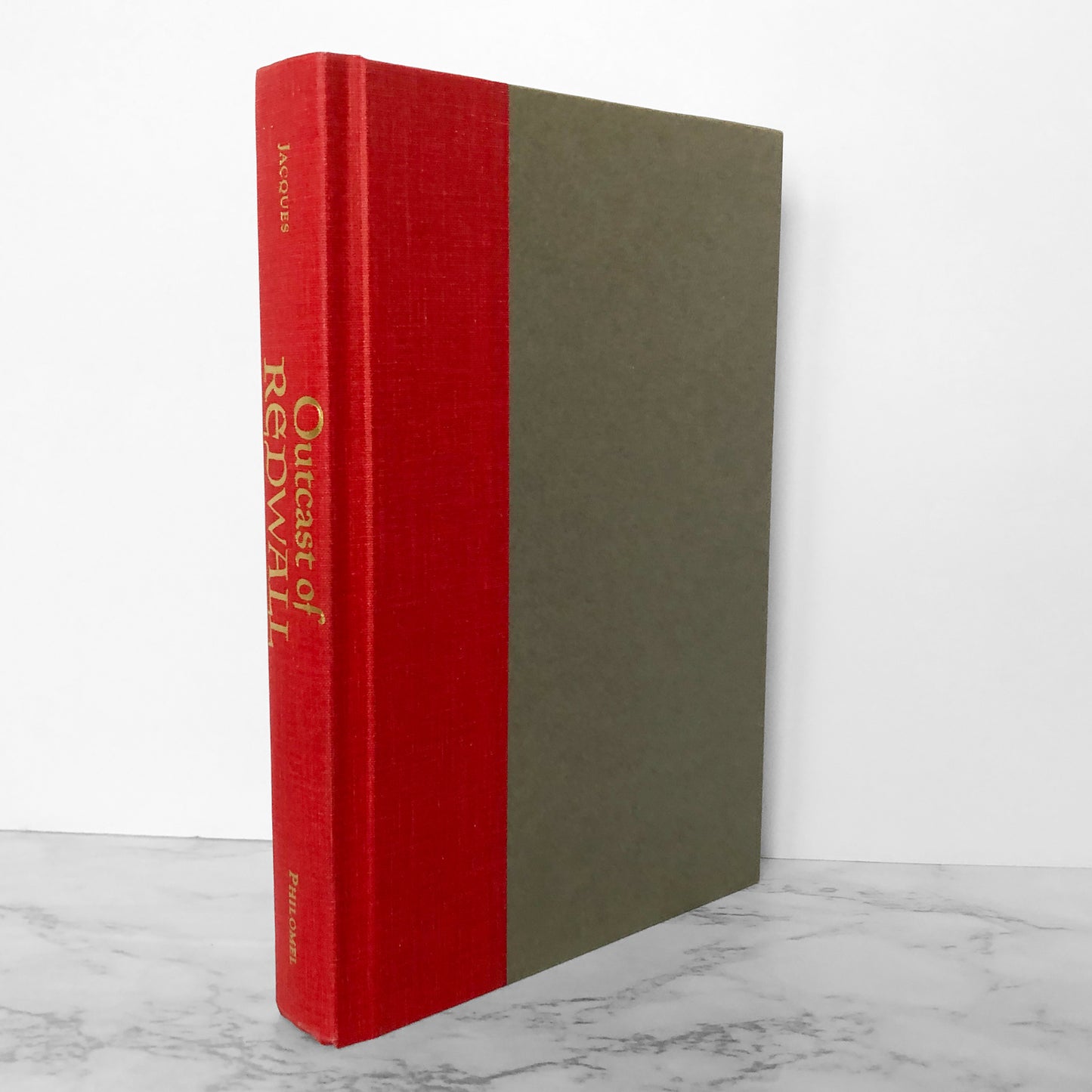 Outcast of Redwall by Brian Jacques SIGNED! [FIRST EDITION / FIRST PRINTING] 1996