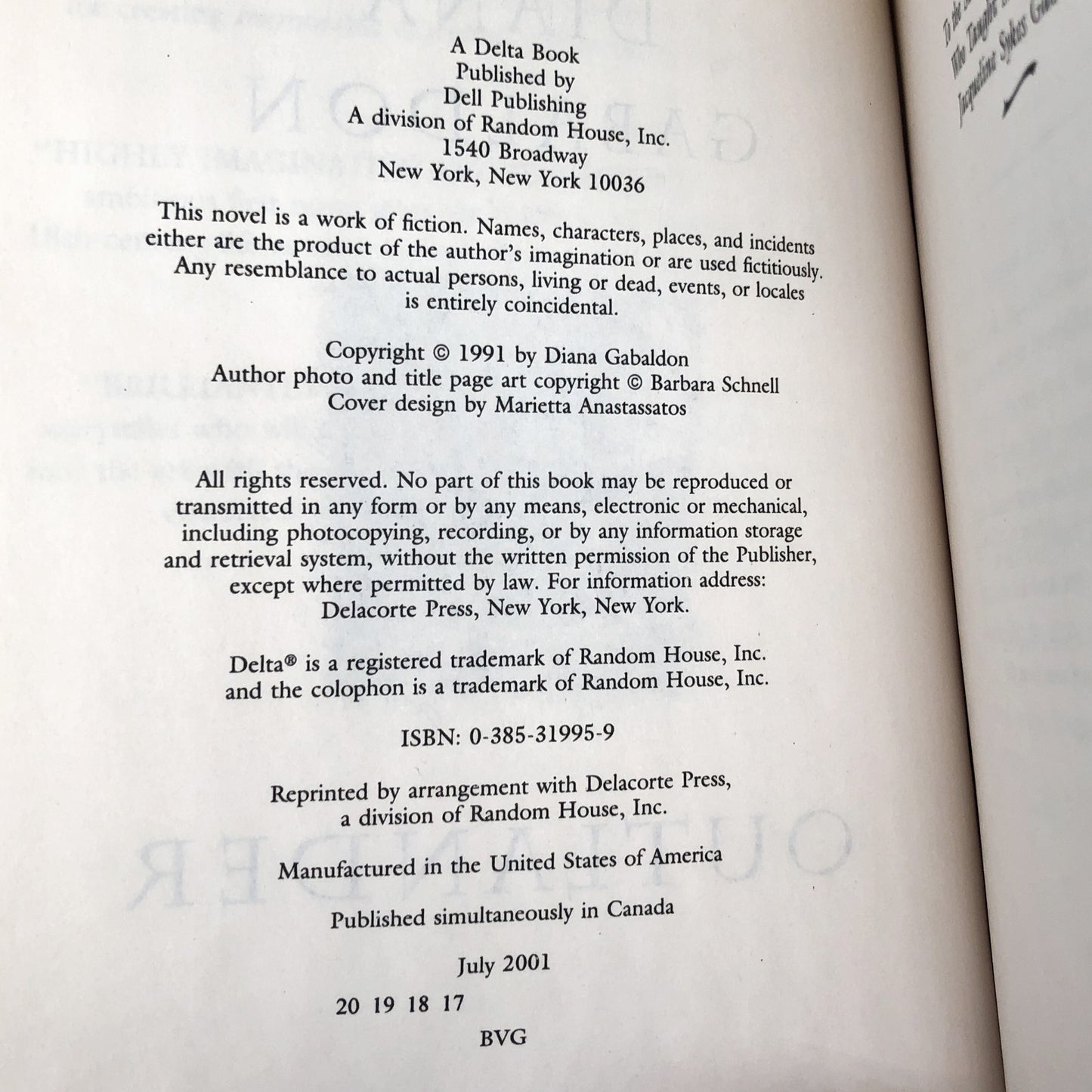 Outlander by Diana Gabaldon [TRADE PAPERBACK / 2001]