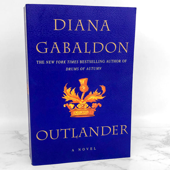 Outlander by Diana Gabaldon [XL TRADE PAPERBACK] 2007