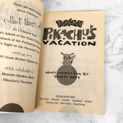 Pokemon: Pikachu's Vacation by Tracey West [TRADE PAPERBACK] 1998