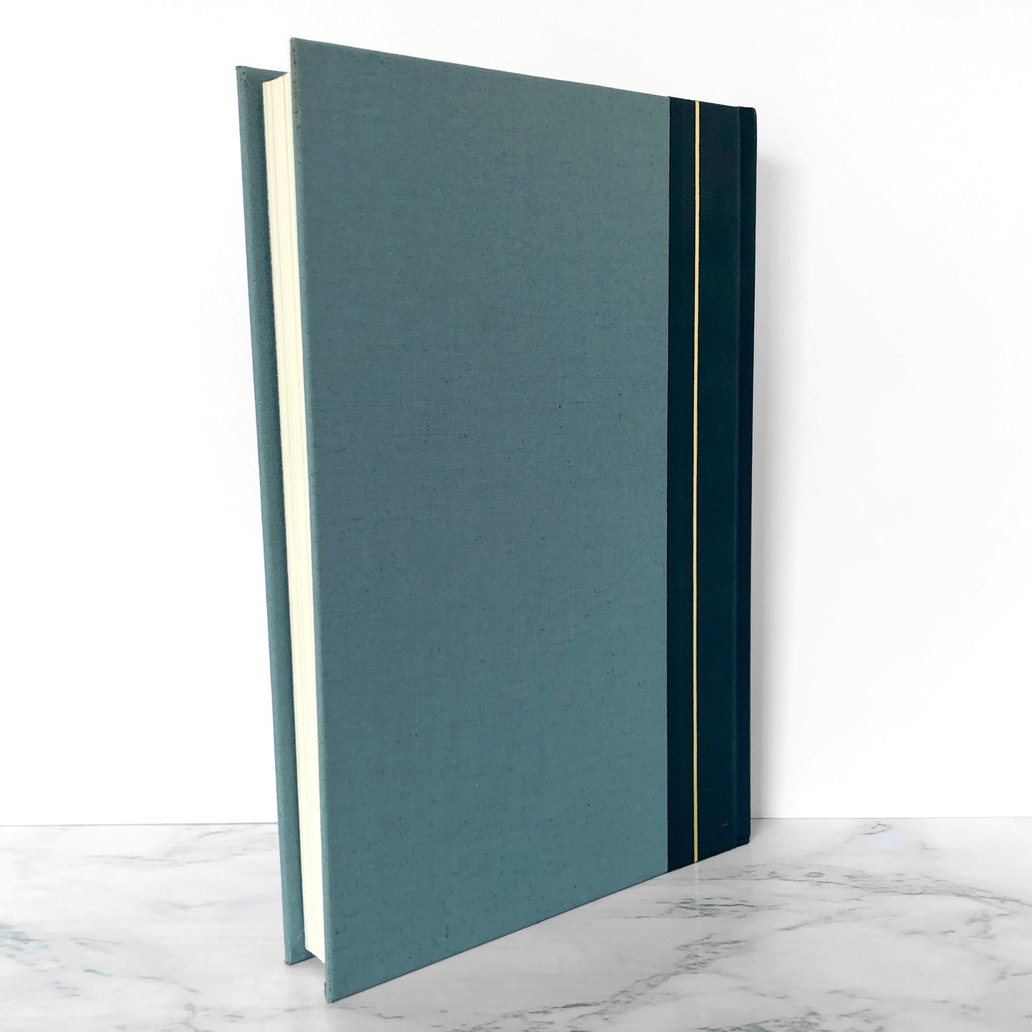 Pride and Prejudice by Jane Austen [ILLUSTRATED HARDCOVER / 1984]