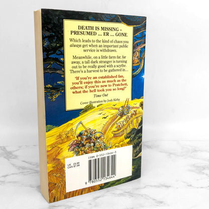 Reaper Man by Terry Pratchett [U.K. FIRST PAPERBACK EDITION] • Discworld #11