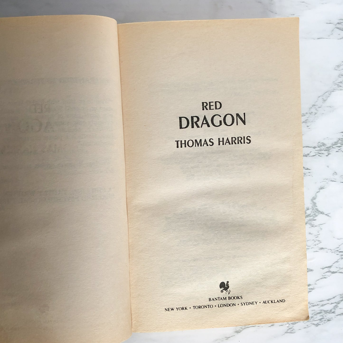 Red Dragon by Thomas Harris [1988 PAPERBACK]