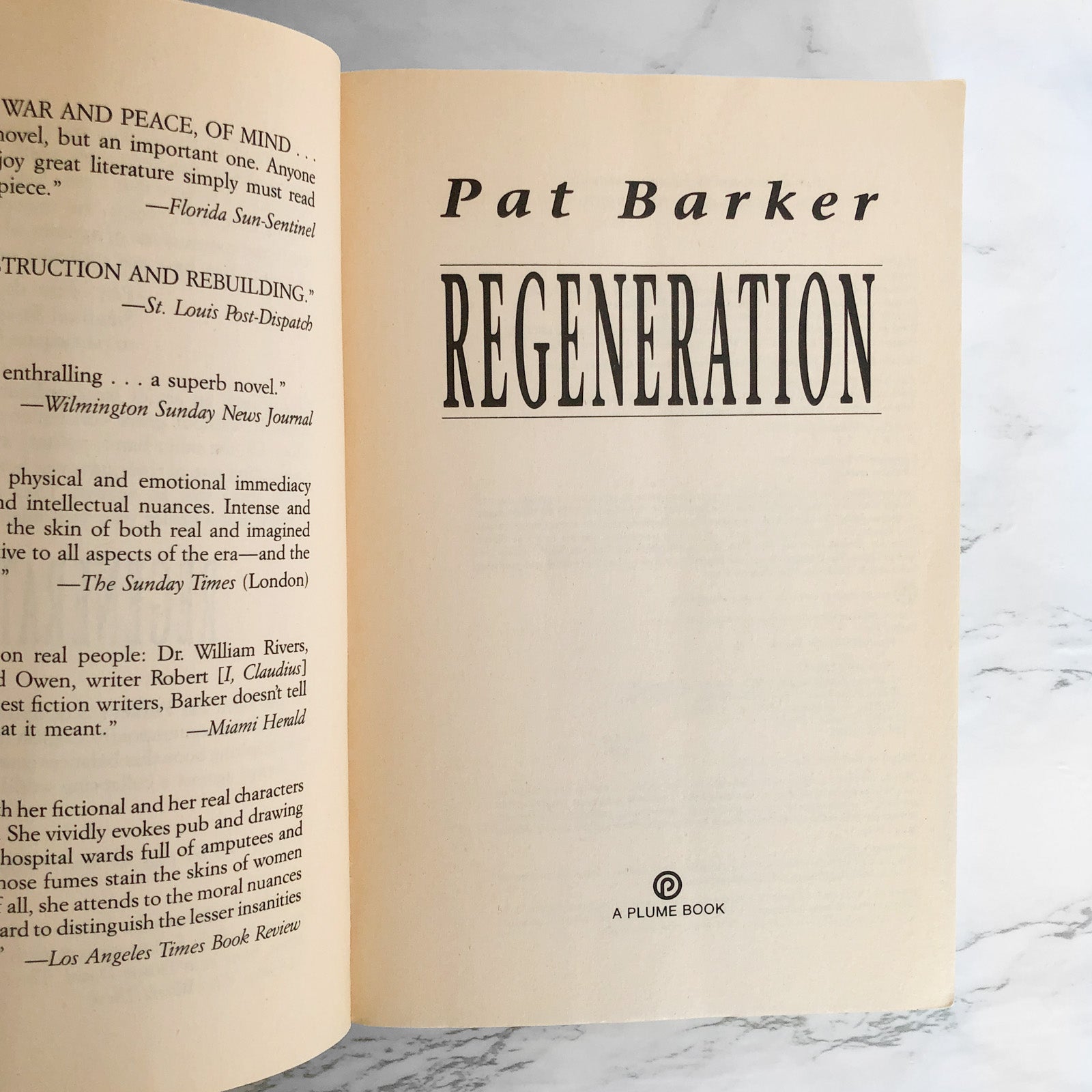 Regeneration by Pat Barker FIRST U.S. PAPERBACK EDITION 1993