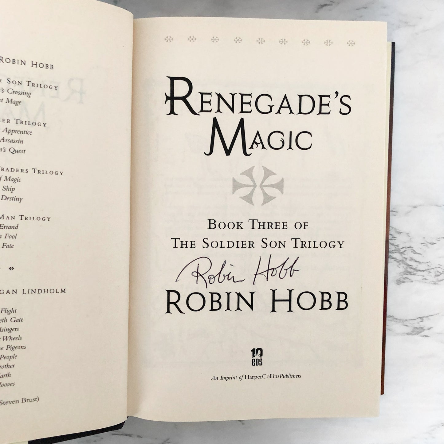 Renegade's Magic by Robin Hobb SIGNED! [2008 HARDCOVER] BCE • Eos