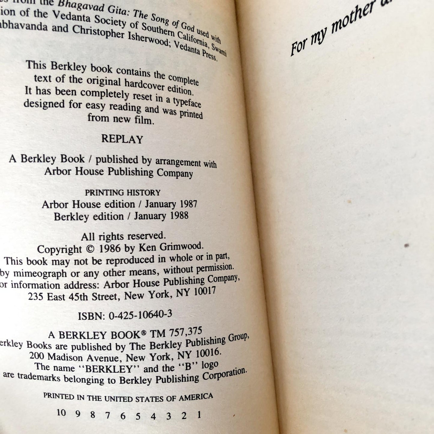 Replay by Ken Grimwood [FIRST PAPERBACK PRINTING / 1988]