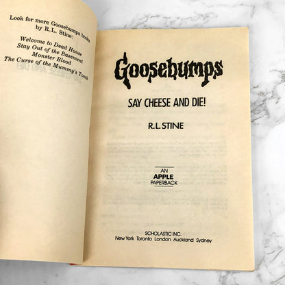 Say Cheese and Die! by R.L. Stine [1992 FIRST EDITION] Goosebumps #4