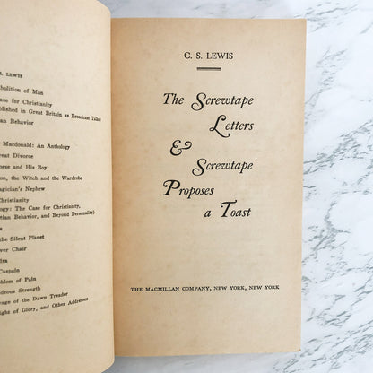 The Screwtape Letters by C.S. Lewis [1972 PAPERBACK] • Macmillan