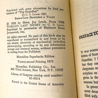 The Screwtape Letters w. Screwtape Proposes a Toast by C.S. Lewis [1975 PAPERBACK]